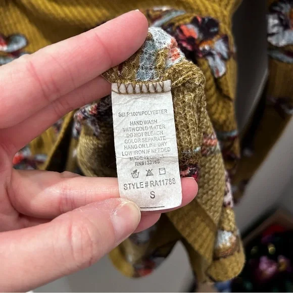 Altar’d State Floral Flowy Blouse-Sm - Picture 3 of 4